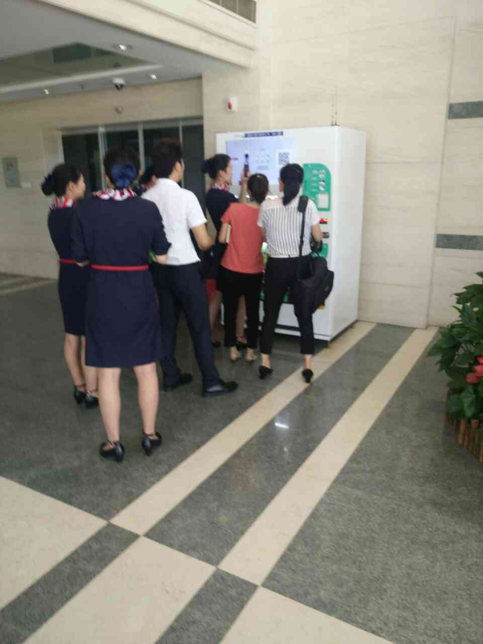 自動售貨機，自助販賣機，富宏智能售貨機